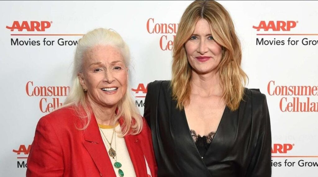 Diane Ladd with her daughter Laura Dern Via Getty